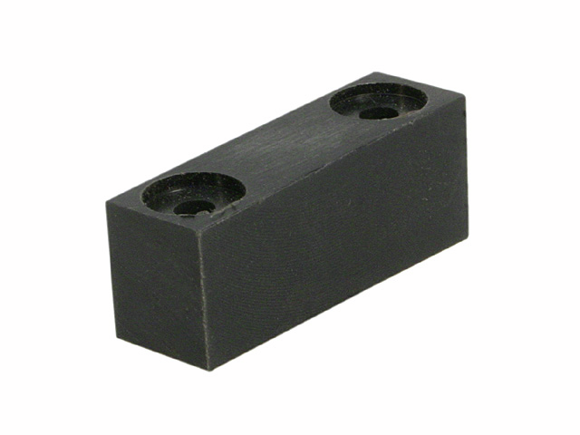 distance plate for ball catches